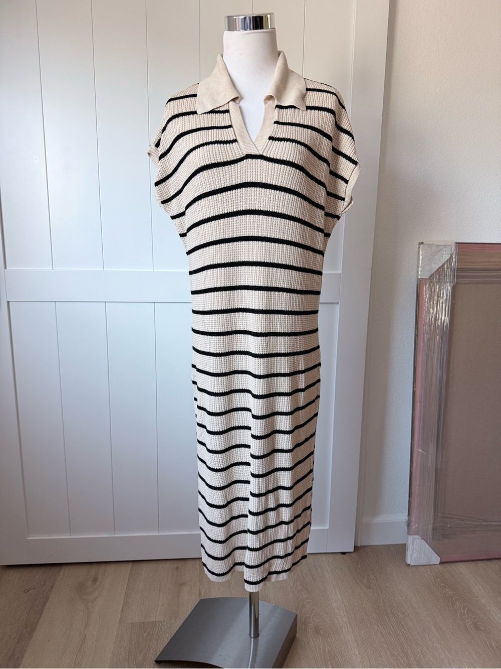 Striped Crochet Knit Polo Midi Dress Sz M Beige Black Slit Beach Summer Preppy - Picture 13 of 14